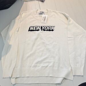 New York White Sweater